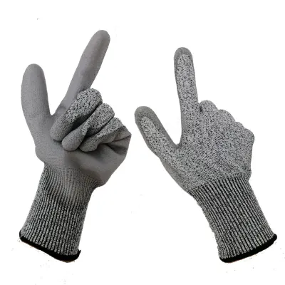 Grade 5 PE anti-cut gloves