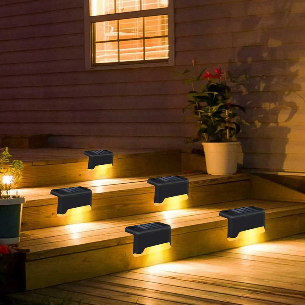 Solar outdoor courtyard lamp staircase wall