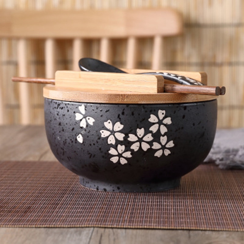 Black ceramic noodle bowl