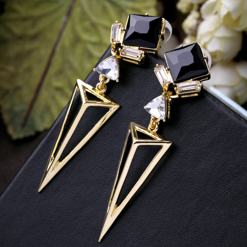 Triangle luxury earrings