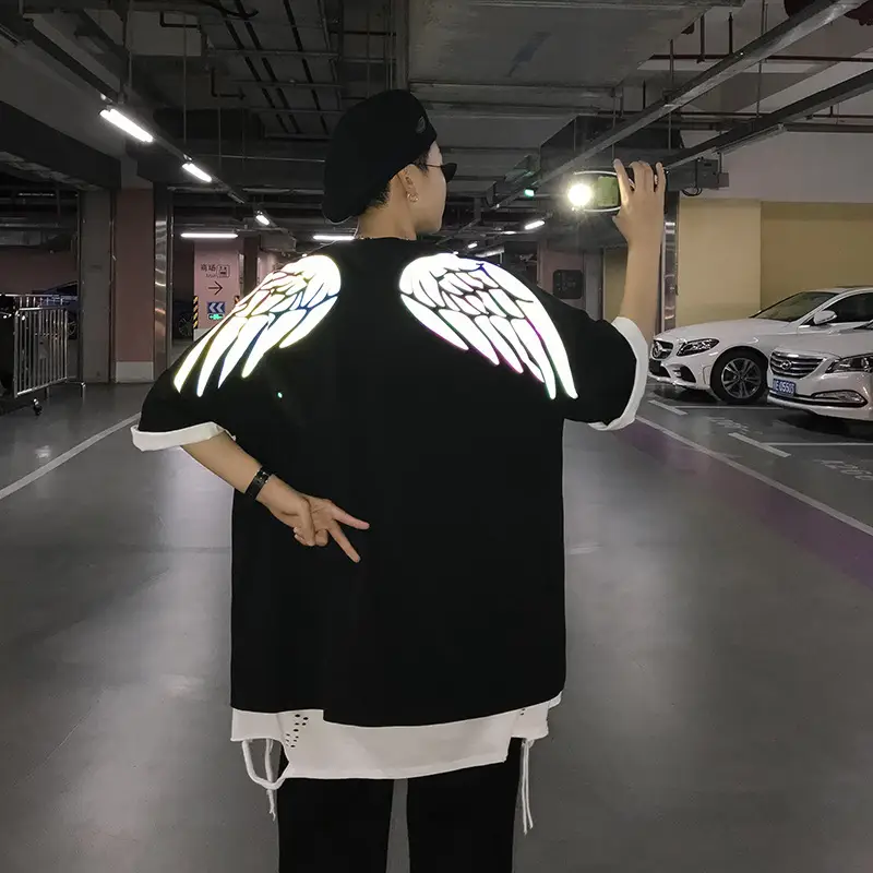 Reflective Wing Print T-Shirt