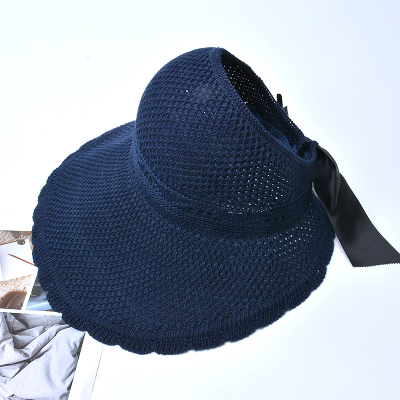 Title 9, Outdoor bow hat with big bow