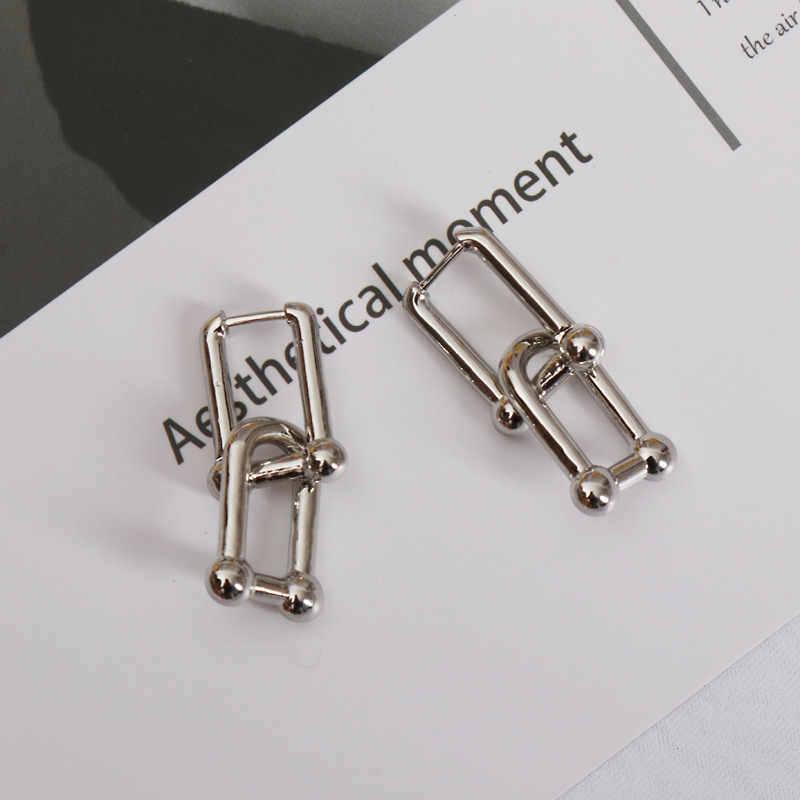 Simple Double U-shaped Link Earrings
