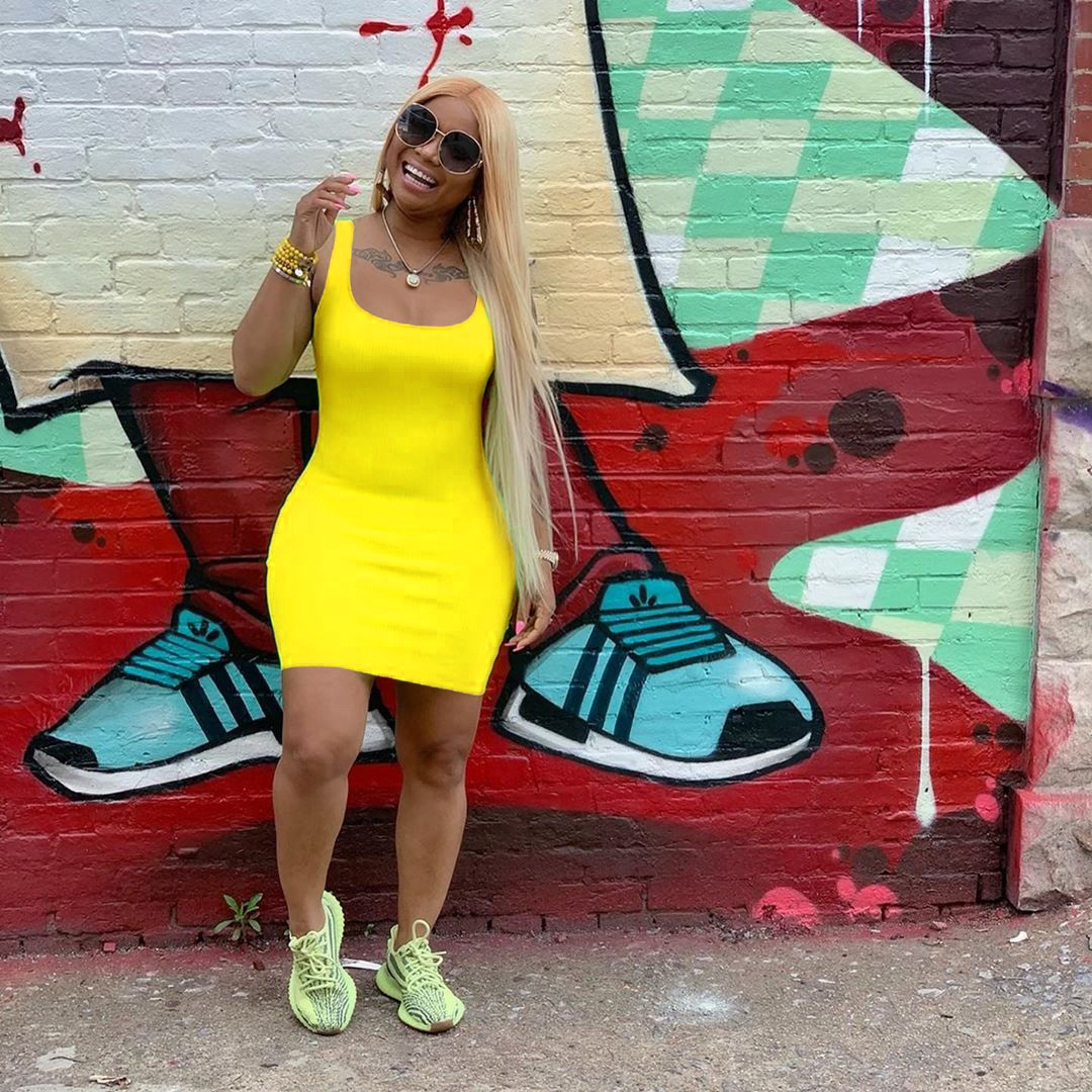 Color suspender dress