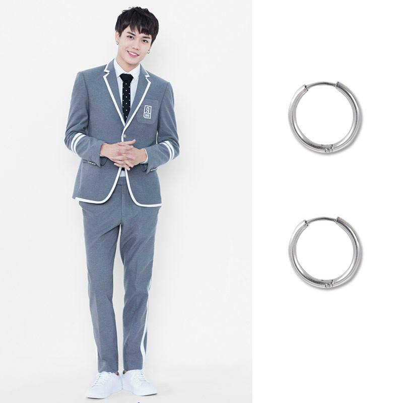 Titanium steel versatile ear ring