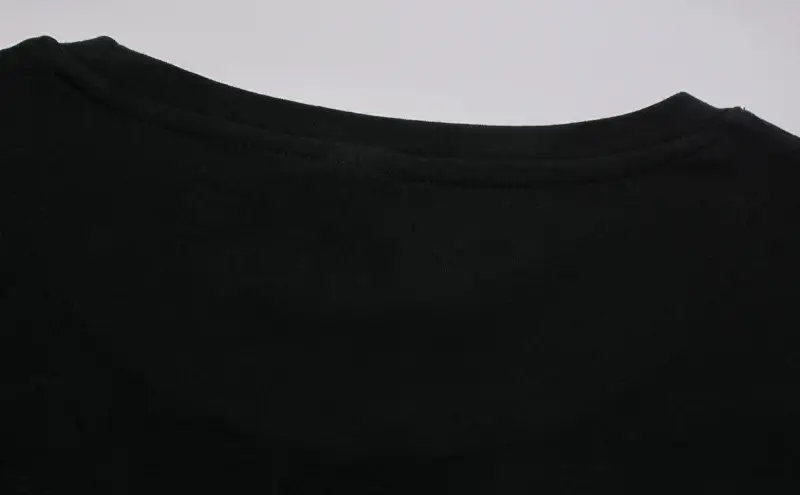 Short-sleeved T-shirt with poster printed around the rapper