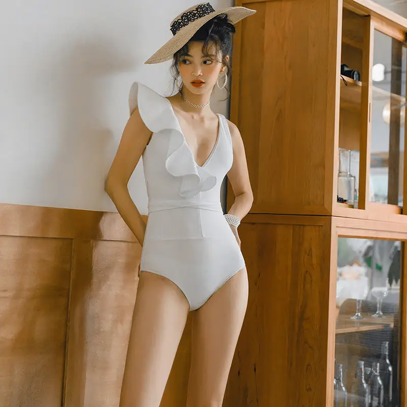 Small chest gathered white ruffled backless lace-up holiday swimsuit