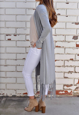 Lady's long-sleeve cardigan with fringes
