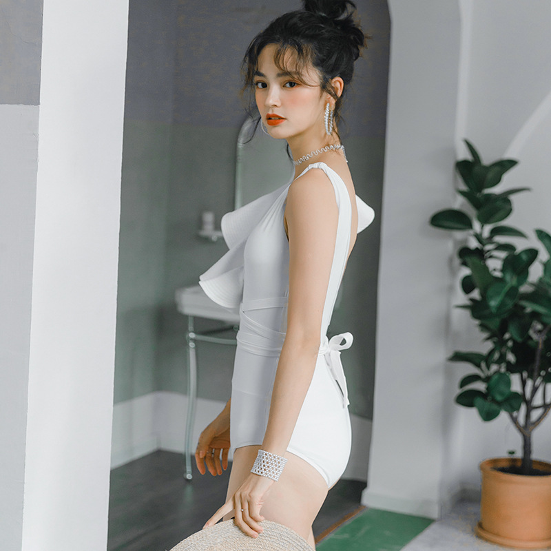 Small chest gathered white ruffled backless lace-up holiday swimsuit