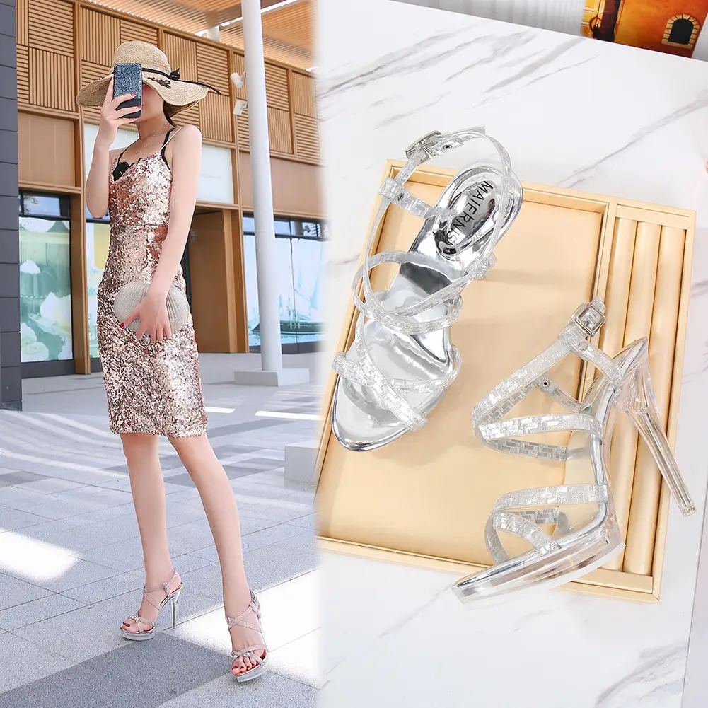 Rubber rubber fashion sandals