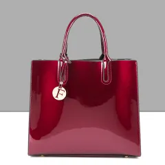 Patent leather mirrored leather shoulder cross-body bag - Red - View 1