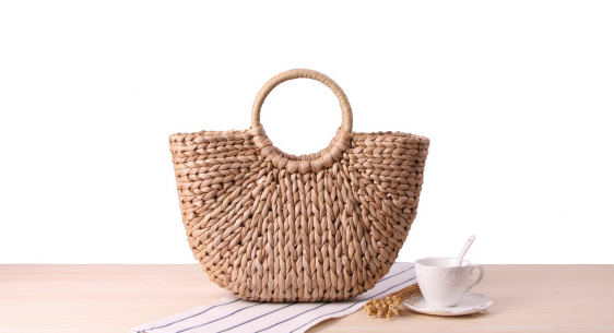 Carrying straw bag