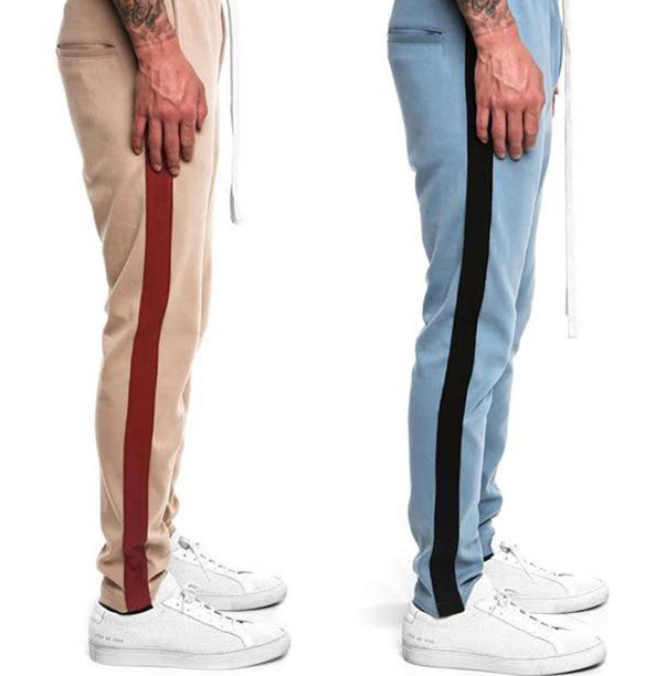 Title 2, Semplici pantaloni casual degli uomini