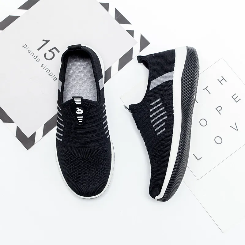 Breathable casual mesh running shoes - Black