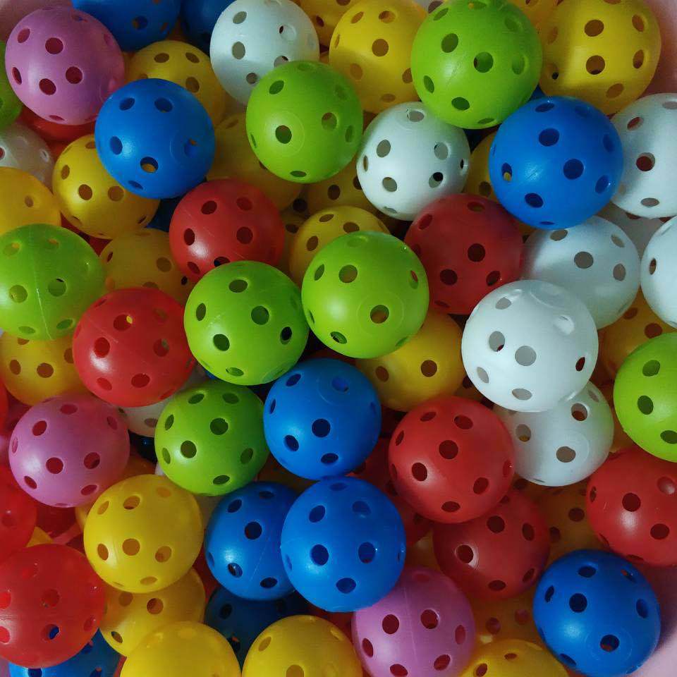 Indoor practice ball
