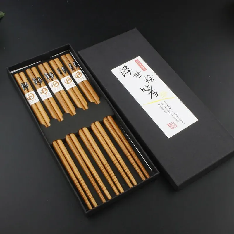 Eco-friendly bamboo chopsticks – image 3