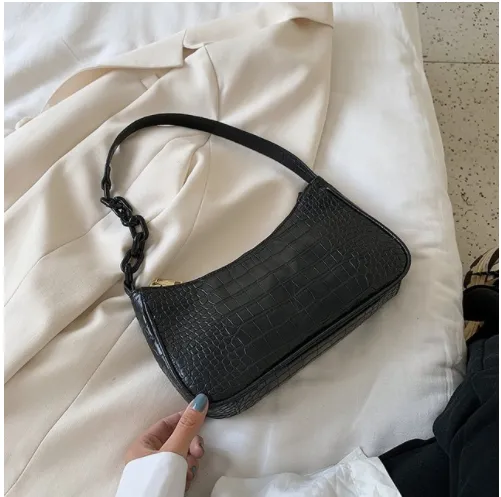 Versatile women's shoulder bag - Black