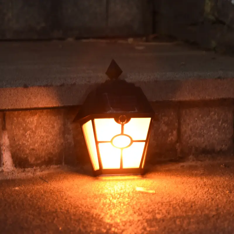 Solar retro hexagonal pane lamp
