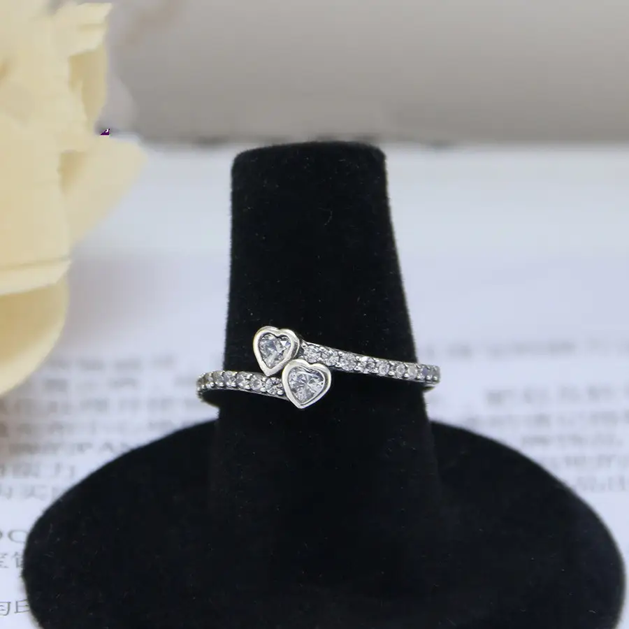 Eternal Heart Twist Arm Love Heartstone Ring