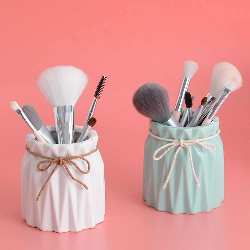 Ceramic makeup brush barrel