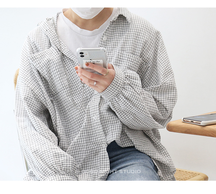 Compatible with Apple , Mobile phone case with diagonal chain