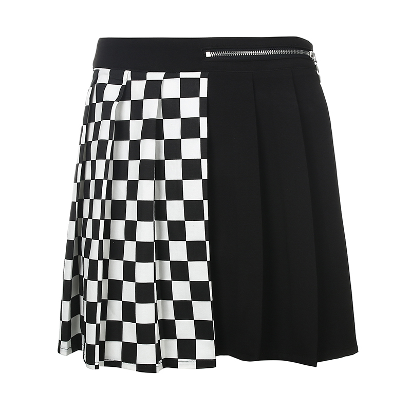 Title 4, Contrasting stitching check skirt