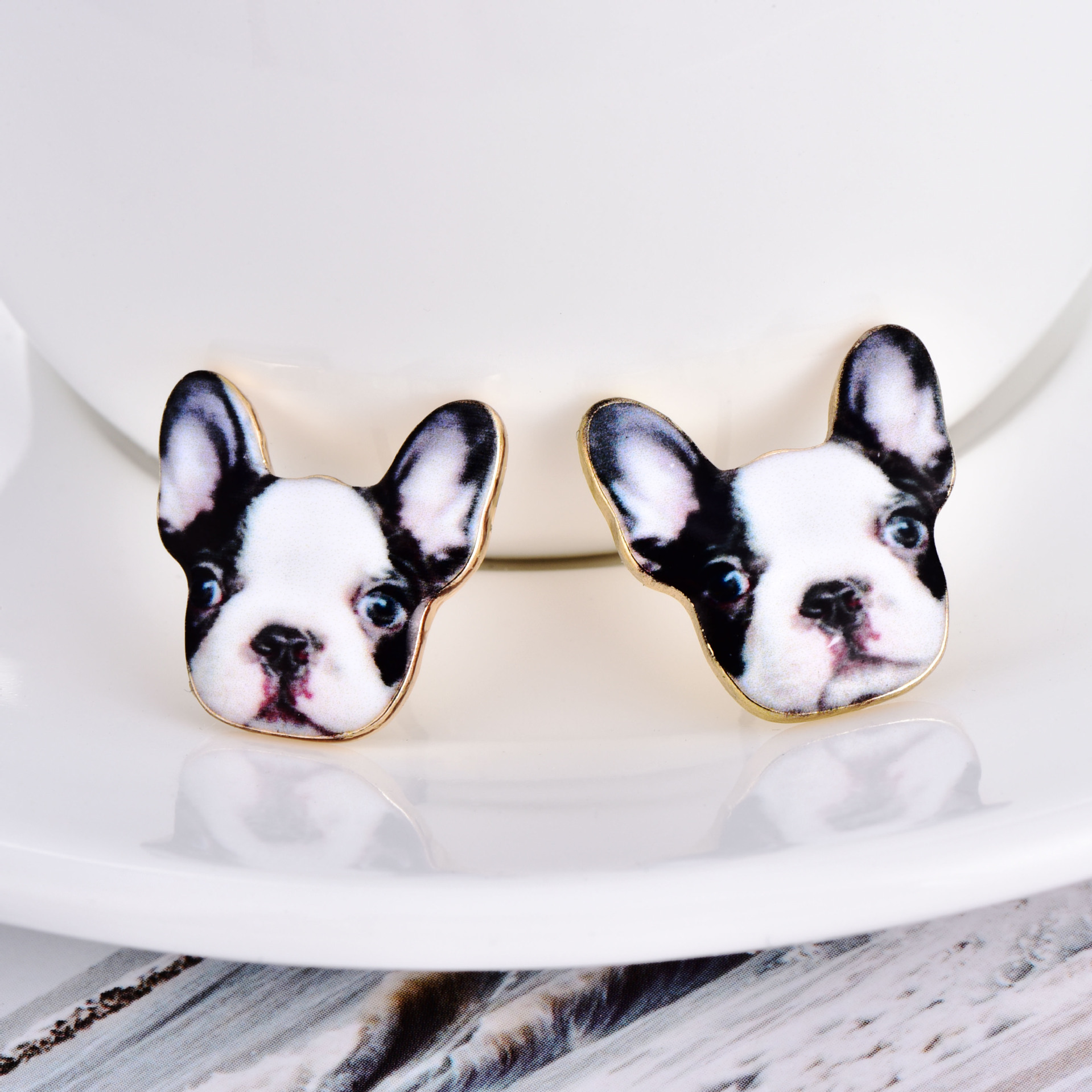 Drip print dog earrings