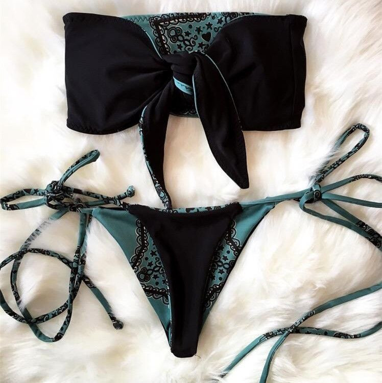 Knotted swimsuit female straps in front of chest