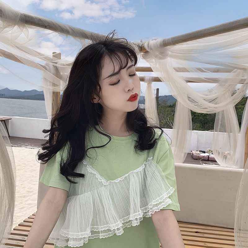 Stitching lace dress