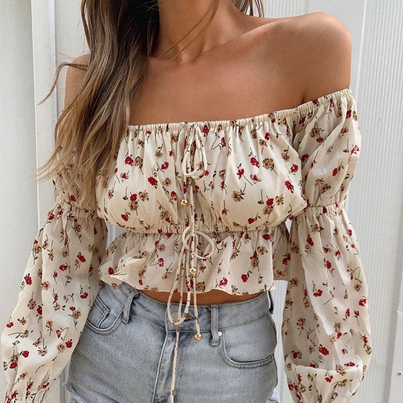 Floral flared sleeve shirt