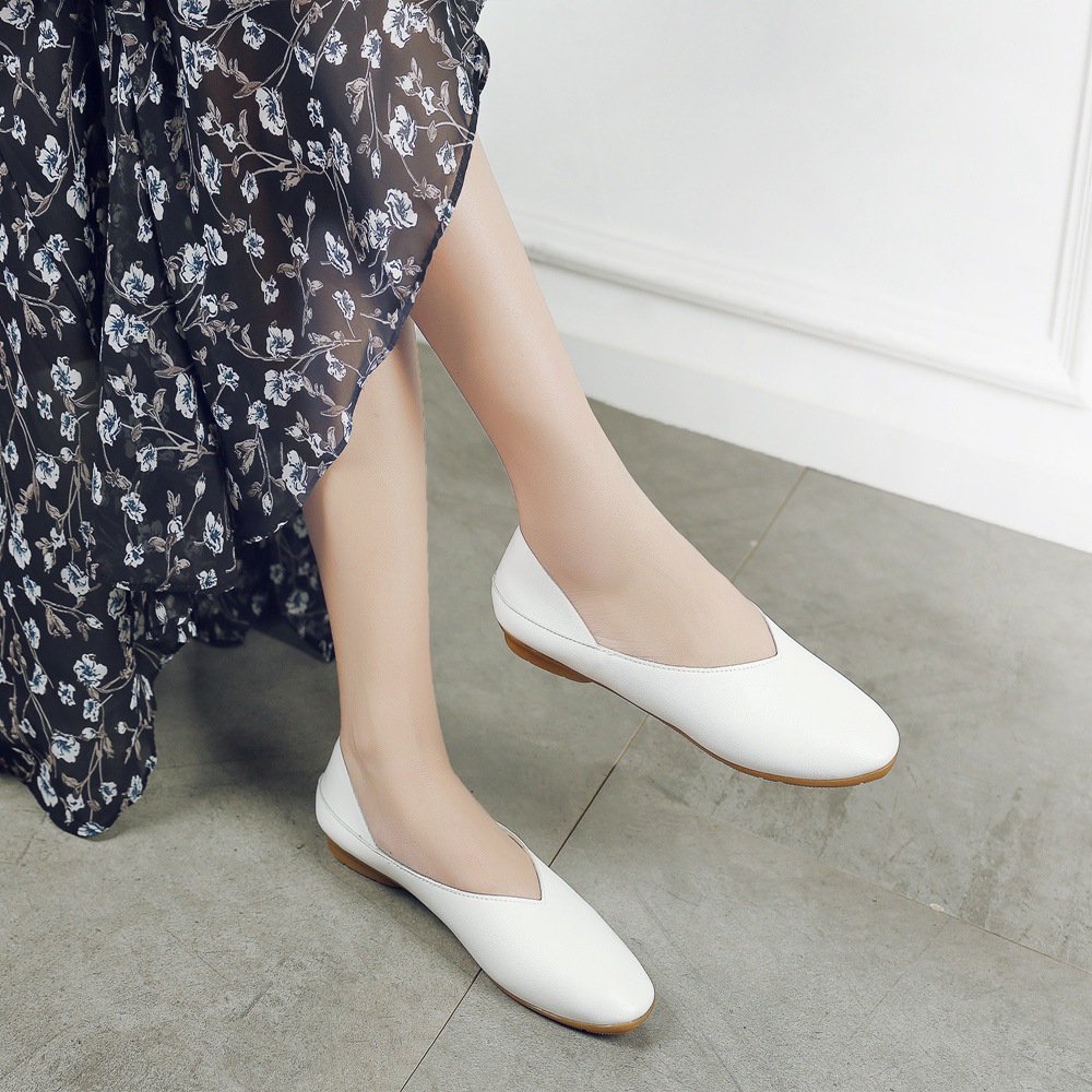 Half drag shallow mouth square shoes