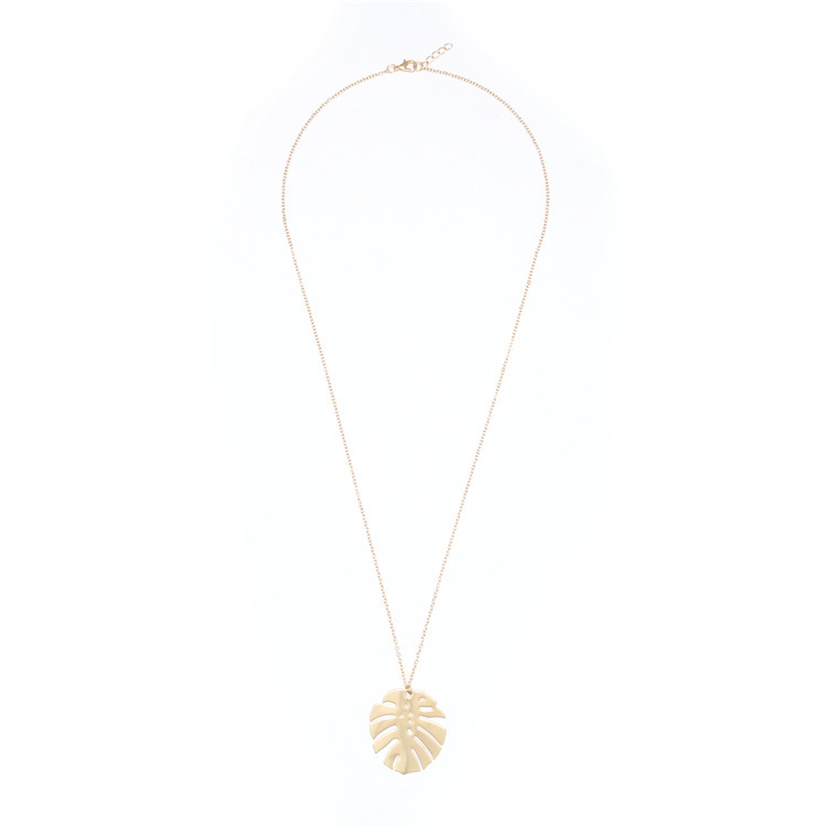 Lady Leaf Shape Pendant Necklace