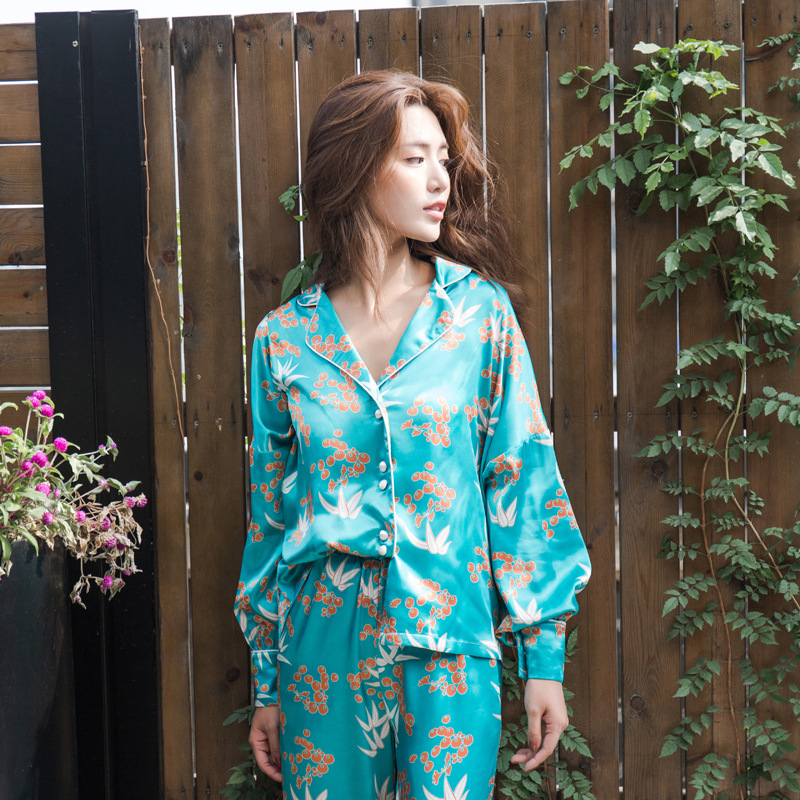 Spring and autumn silk home service