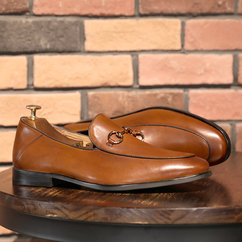 Men's leather shoes