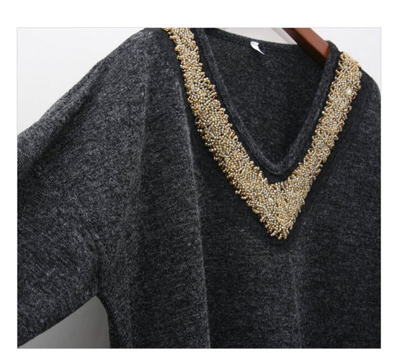 Long-sleeved V-neck beaded dress