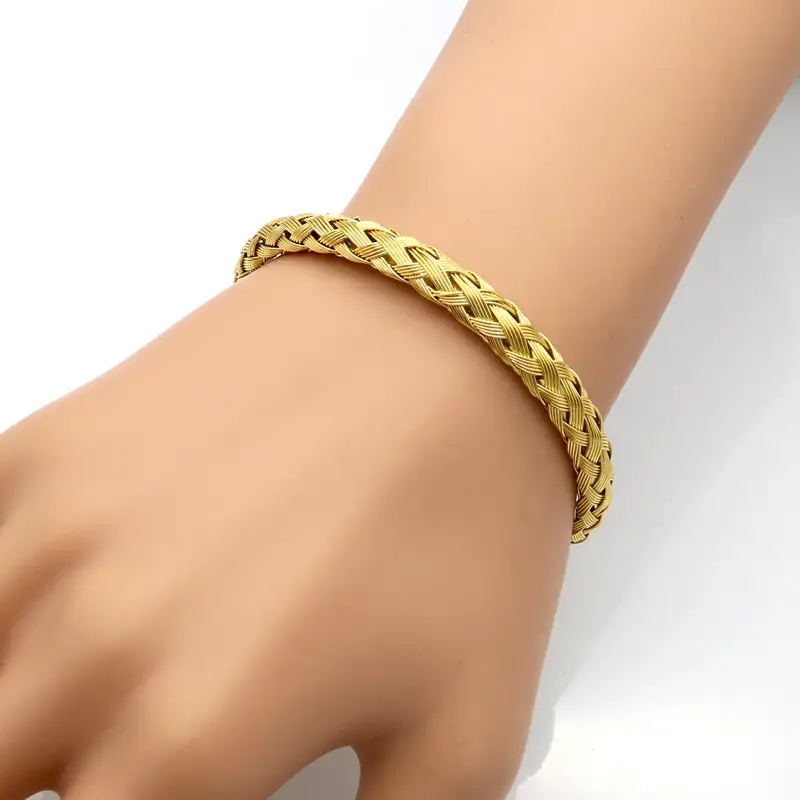 Titanium steel belt buckle four-color bracelet set