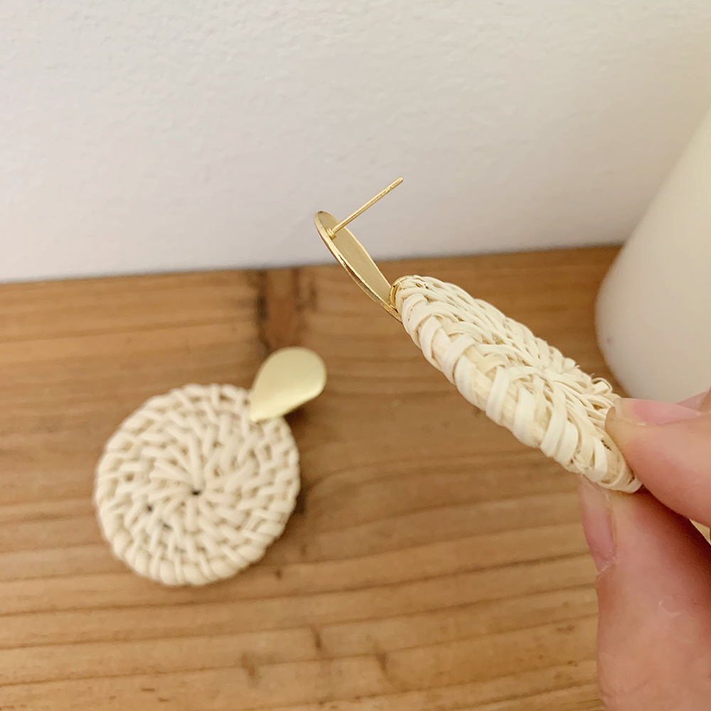 Geometric round rattan earrings