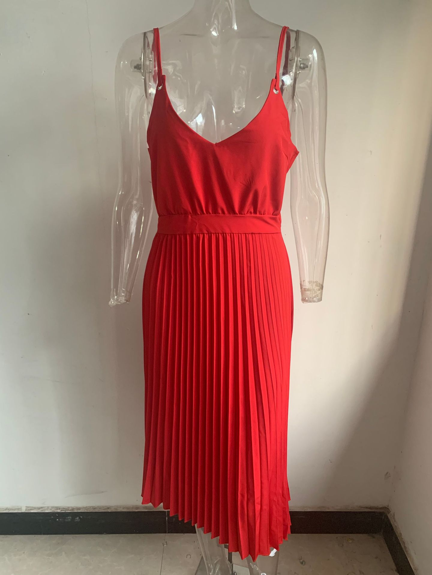 Solid Color Pleated Maxi Skirt With Sexy Suspenders