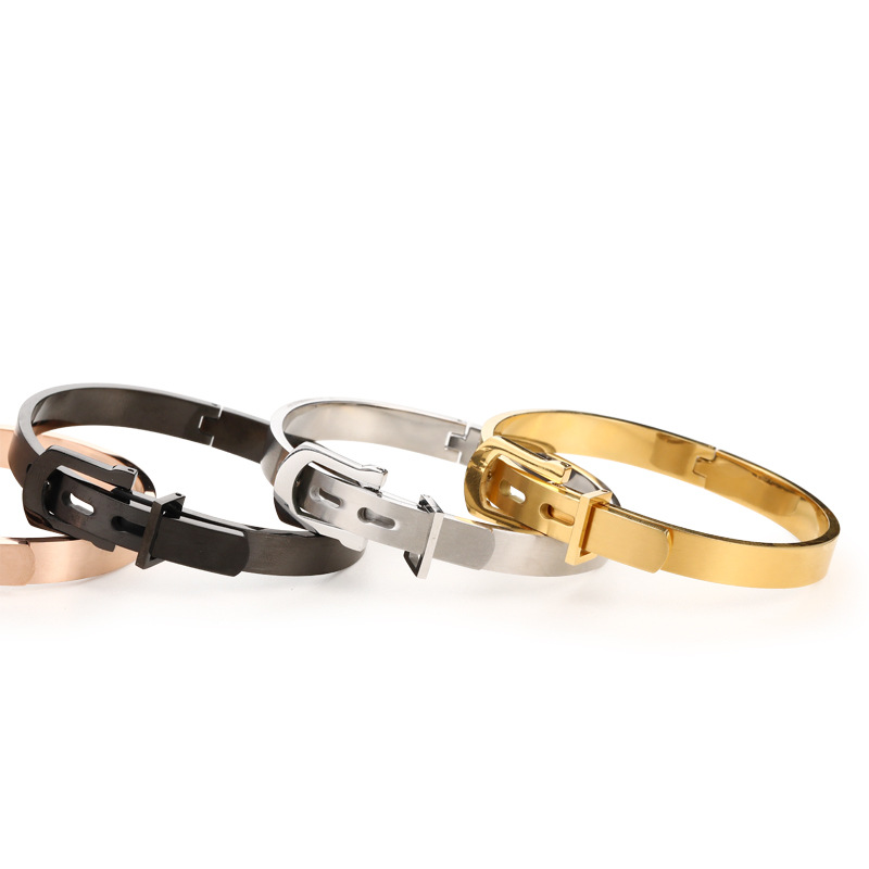 Titanium steel belt buckle four-color bracelet set