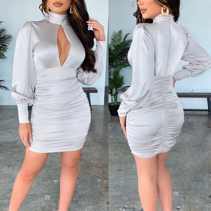 Pleated long sleeve round neck dress