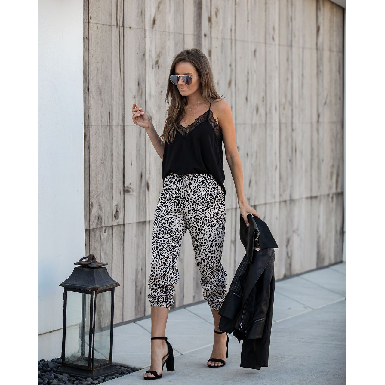 Leopard print pants with elastic waistband