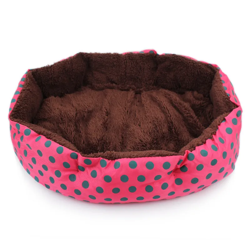 Removable polka dot octagonal doghouse - Red