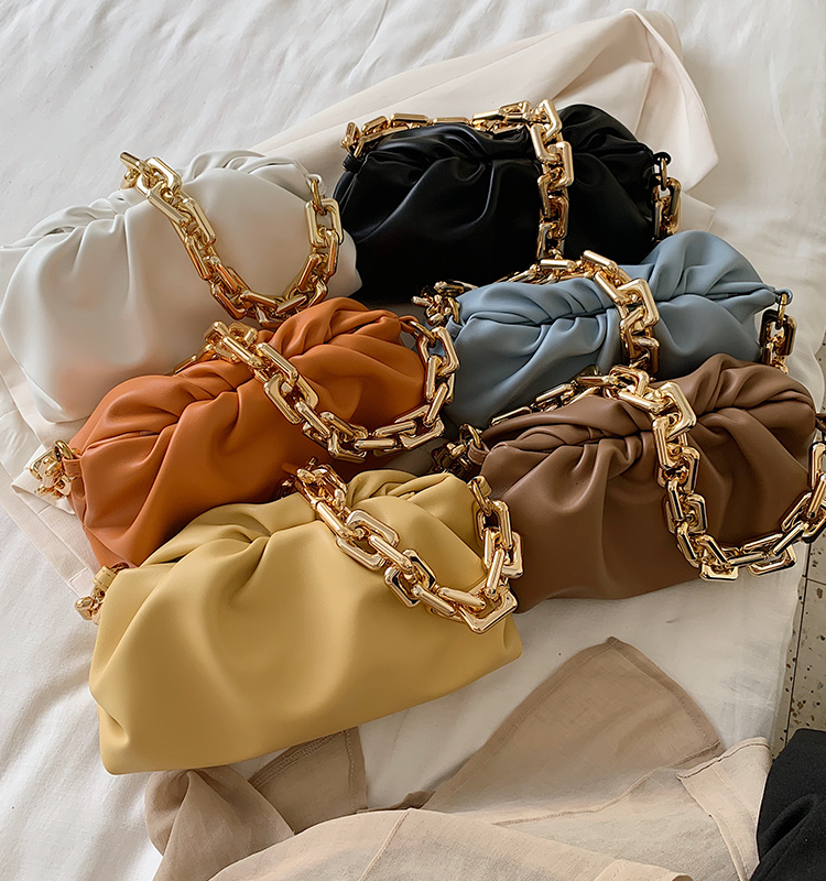 Chain crossbody bag wild ins cloud bag