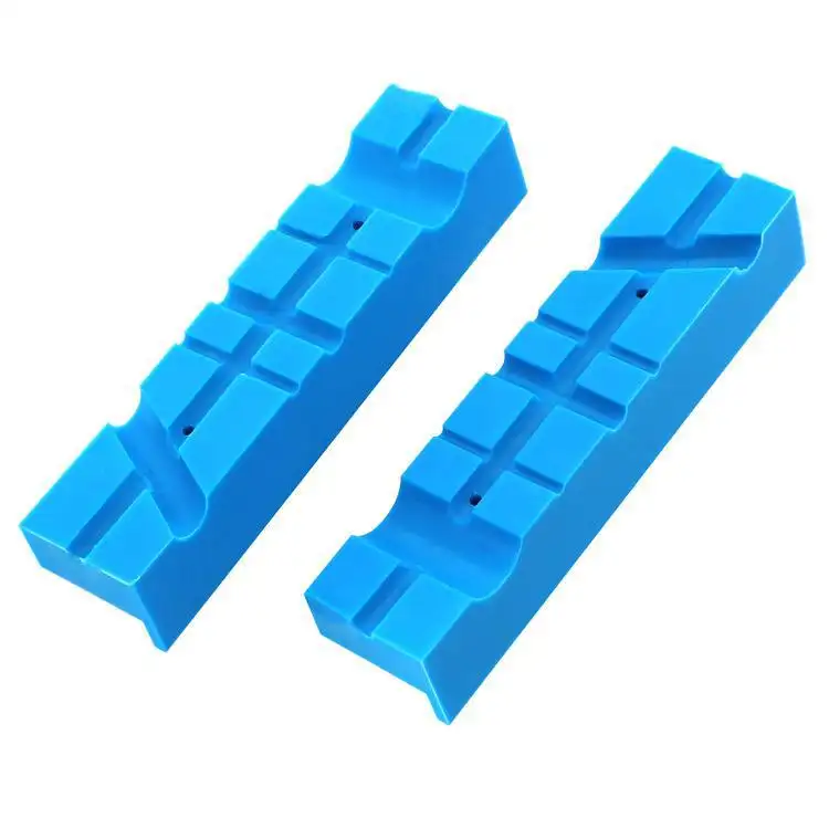 Universal jaw anti-skid pad