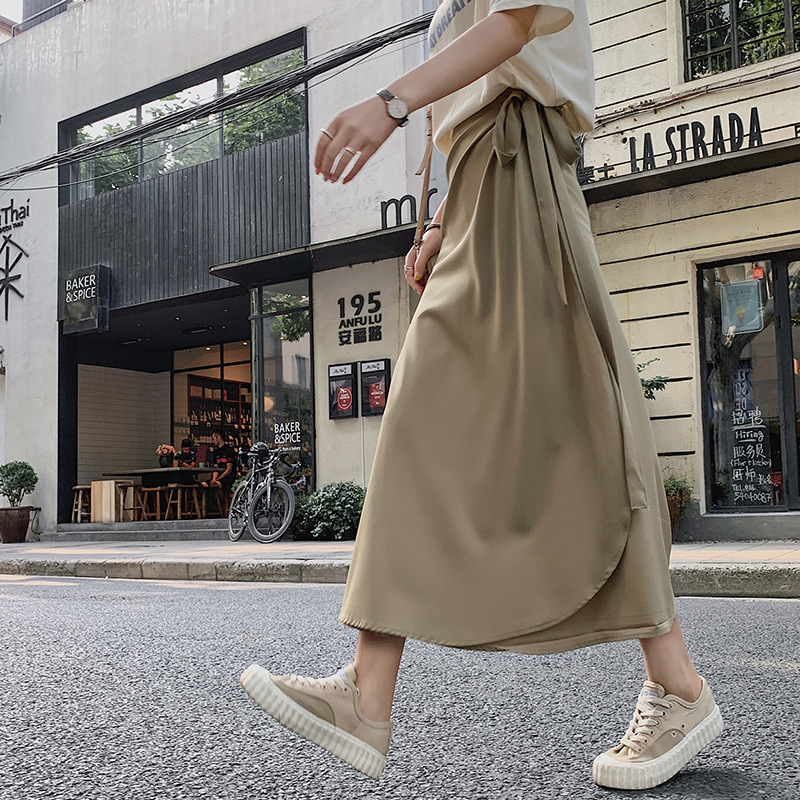 One-piece lace-up skirt