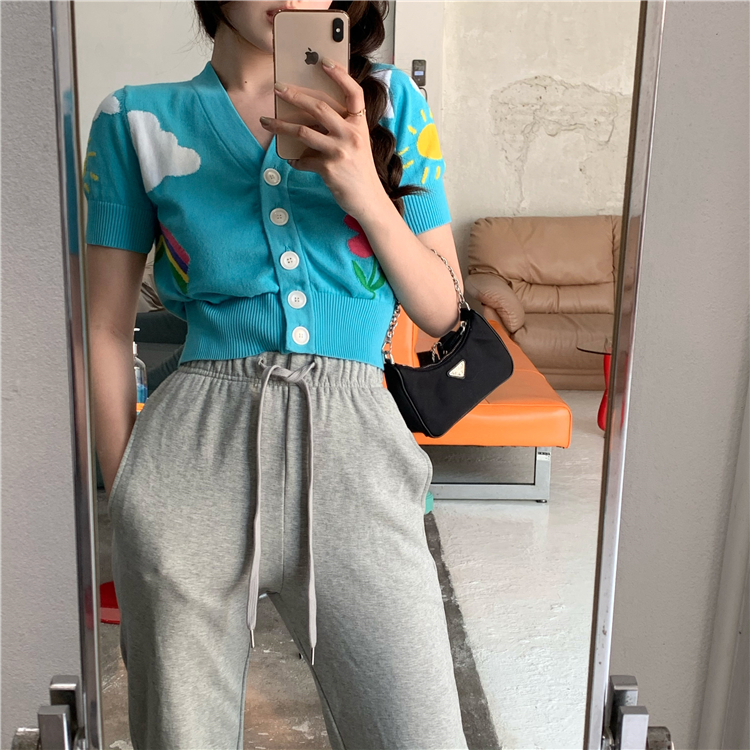 Floral knitted short sleeve top