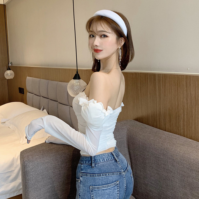 One-shoulder pleated long-sleeved T-shirt