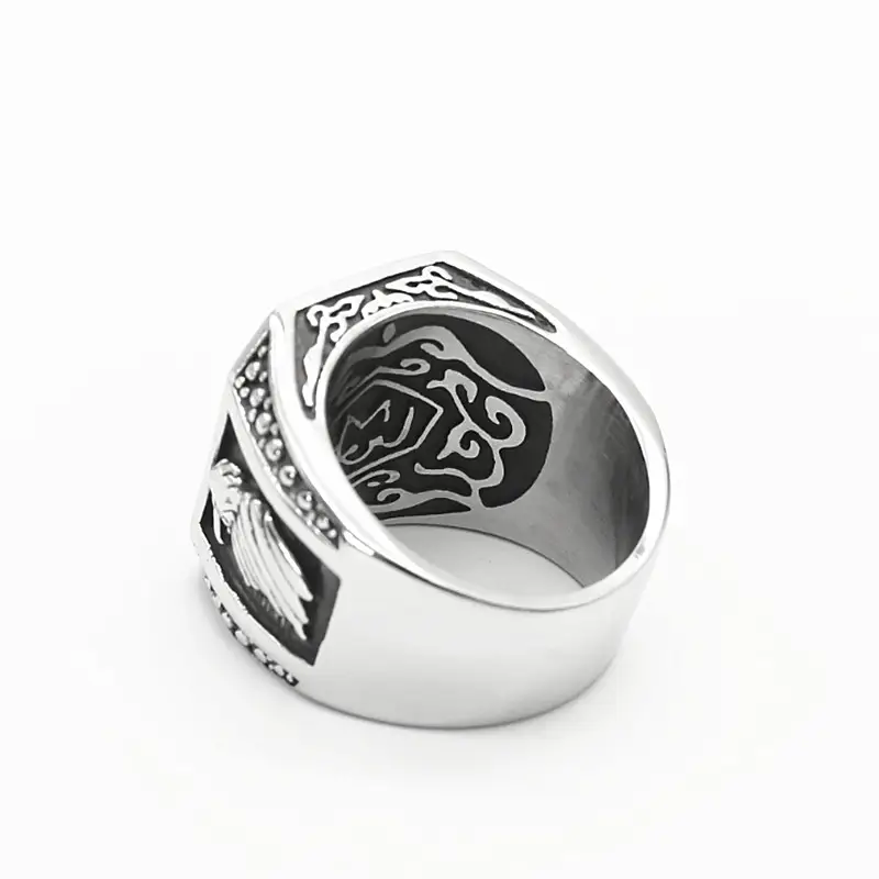 Ghost head ring