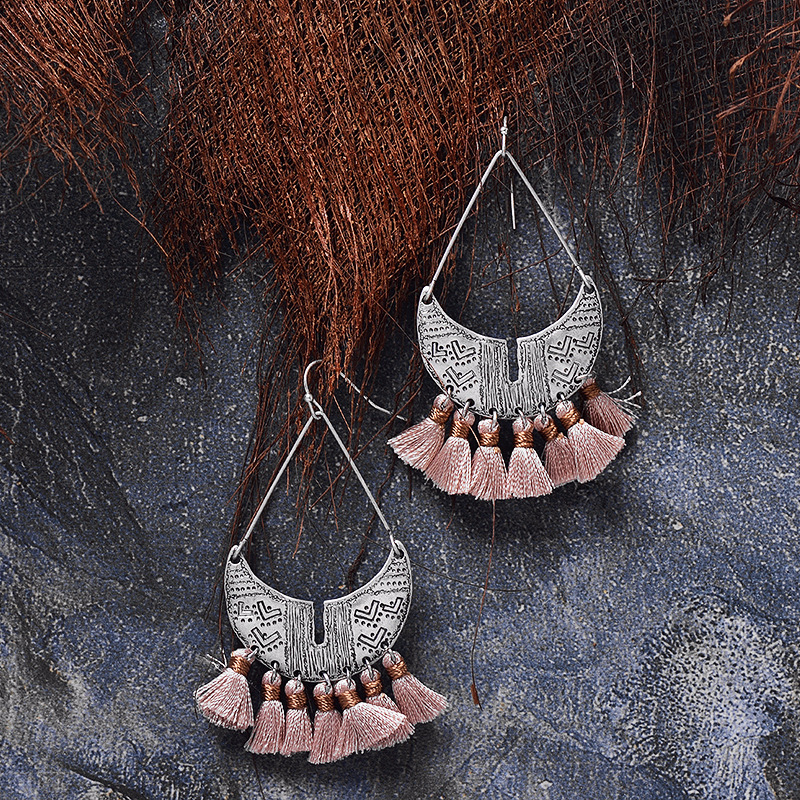Bohemian ethnic wind metal tassel earrings