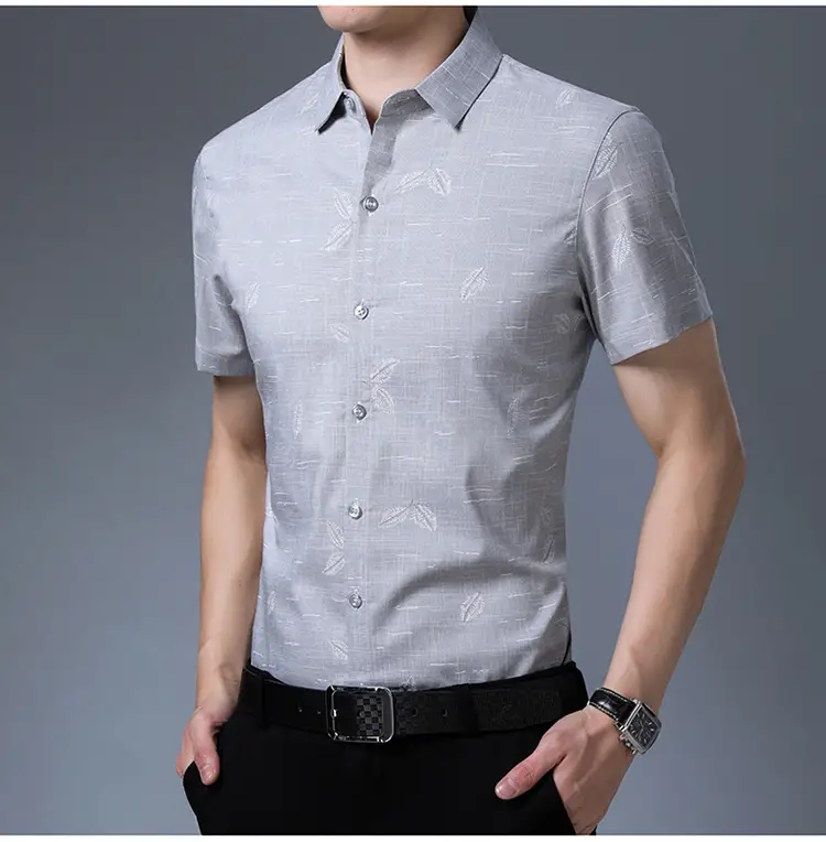 Small floral shirt with short sleeves